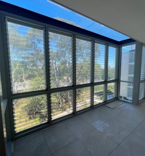 Completed Bay Window with Glass Roof